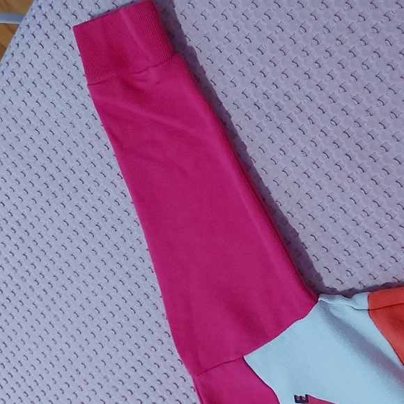 Girl's top - Picture 5 of 7